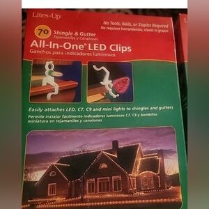 Box of 70 count all in one shingle & gutter clips for Christmas lights